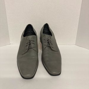 Mens Calvin Klein gray dress shoes size 11M. EUC